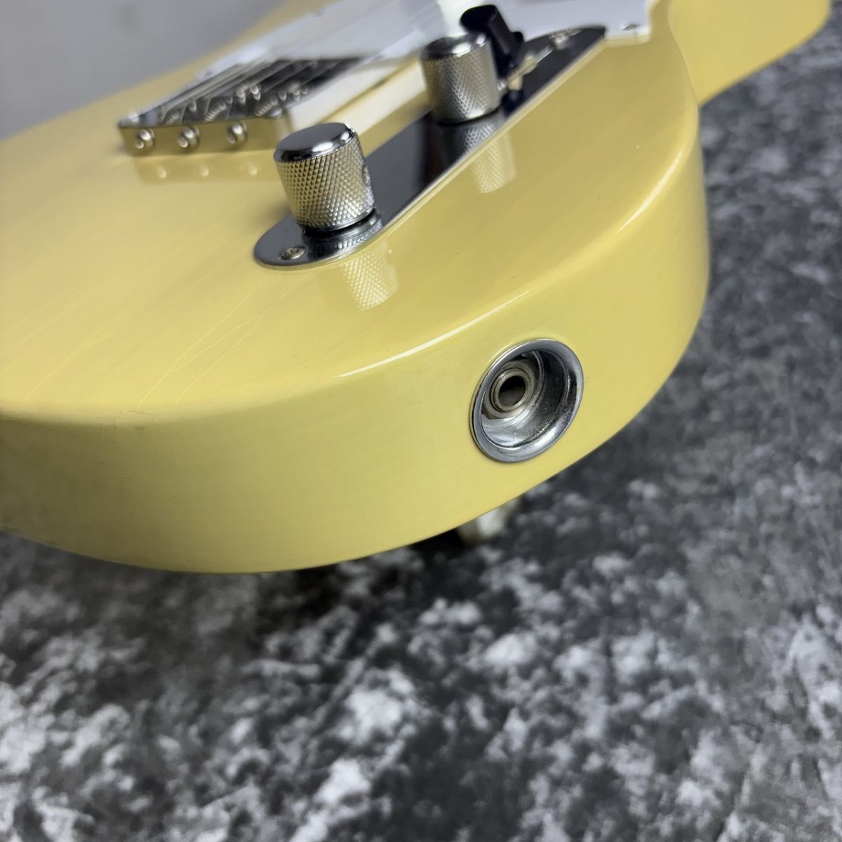 Limited Edition Vintera II Road Worn '60s Telecaster -Blonde