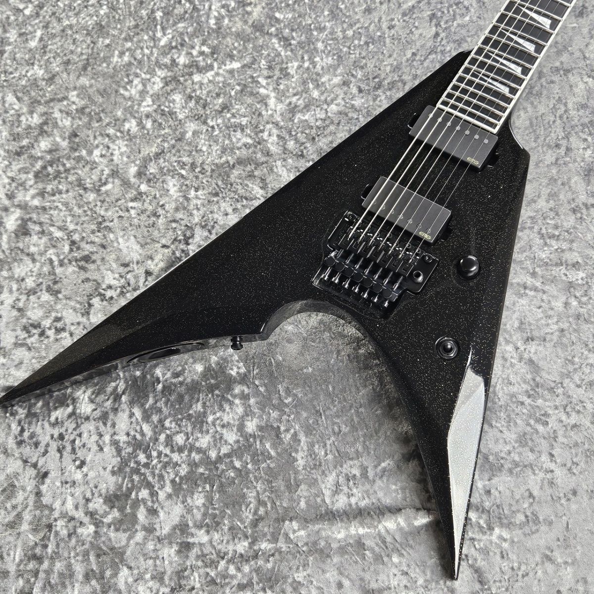 EDWARDS ブラックエレキギター EDWARDS (エドワーズ) エレキギター｜トレファクONLINE