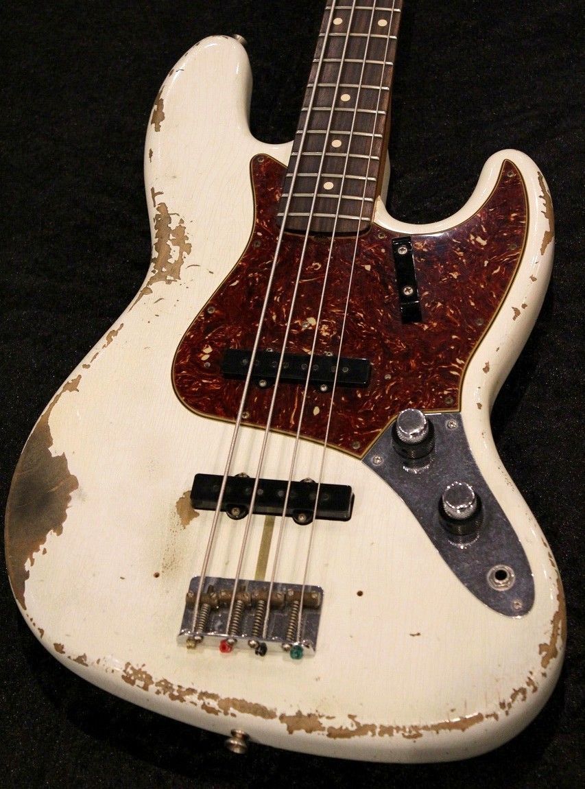 2019 Custom Built '61 Jazz Bass Heavy Relic /Olympic White