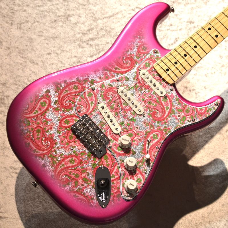Fender Stratocaster ピンクペイズリー　ストラト　JVシリアル Fender Stratocaster ピンクペイズリー ストラト JVシリアル