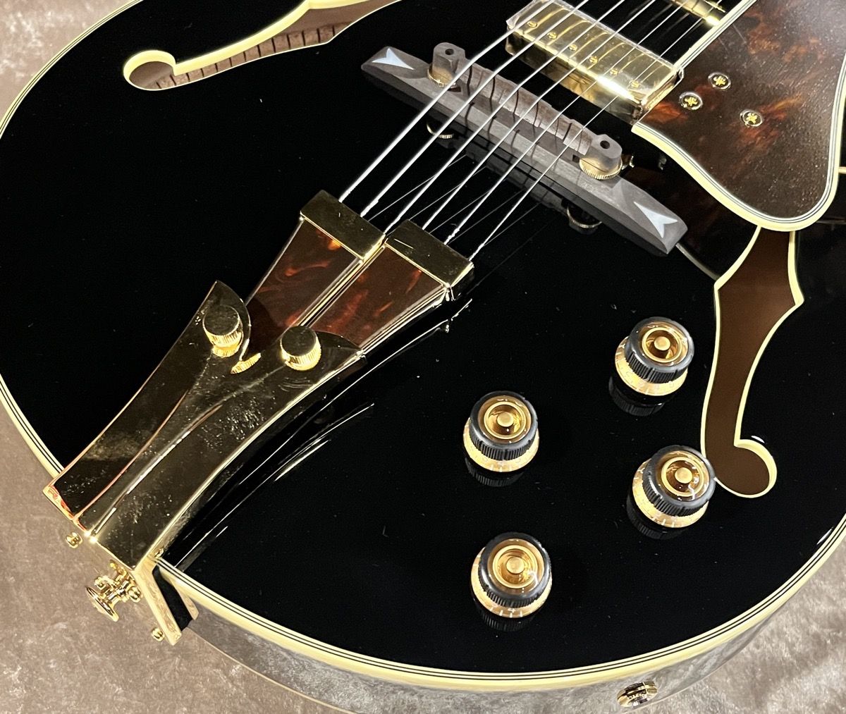 George Benson GB10 Black snF2525811 | 【クロサワ楽器店オンライン