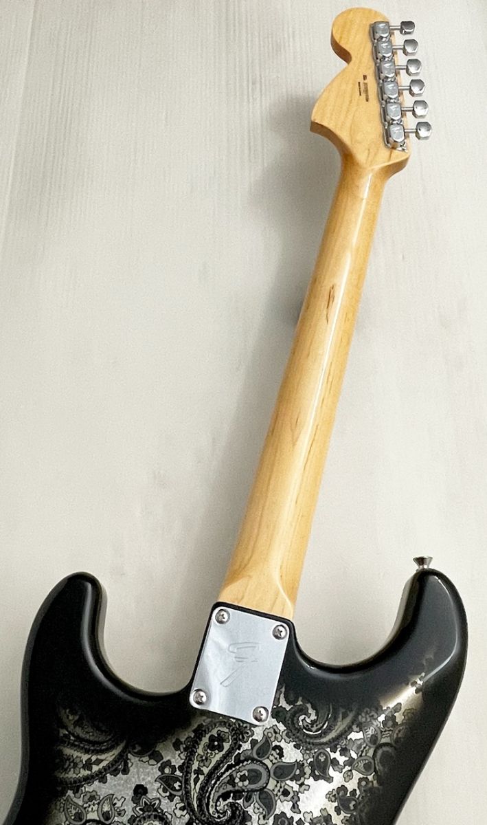 Fender Made in Japan Limited Stratocaster -Black Paisley