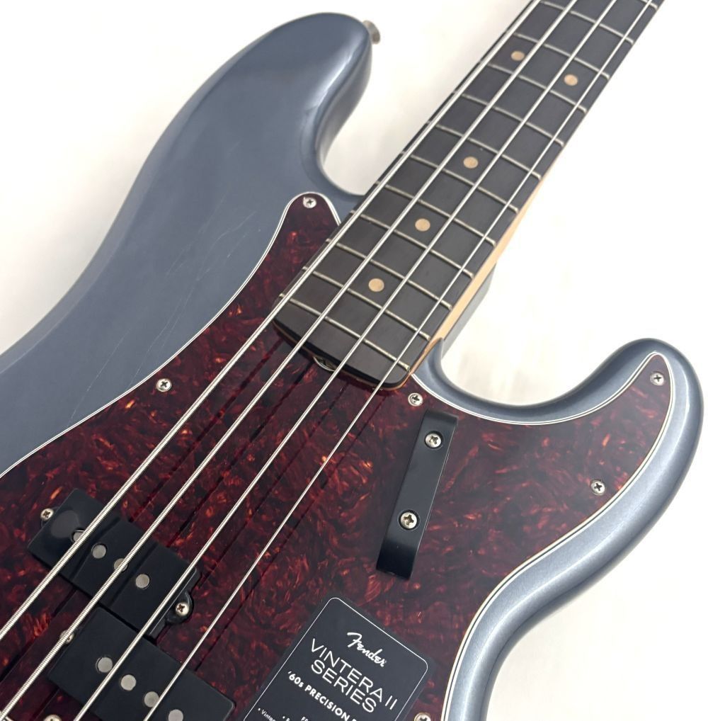 Limited Edition Vintera II Road Worn '60s Precision Bass