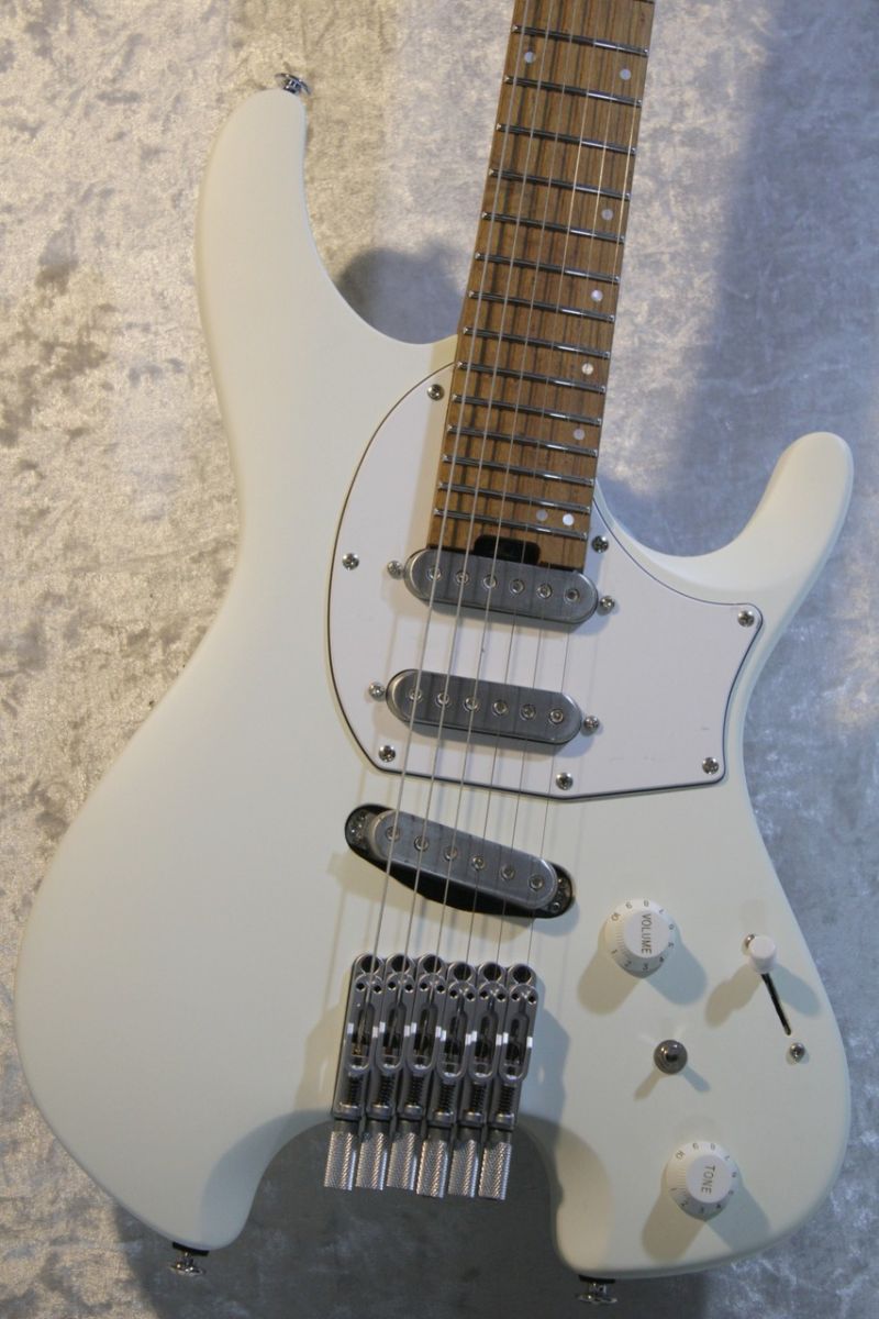 Q Standard Series ICHI10 Vintage White Matte Ichika Nito