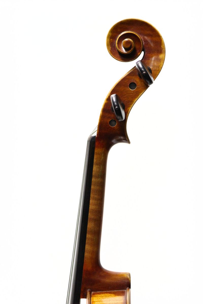 Leon Mougenot | 【クロサワ楽器店オンラインショップ】いい楽器との