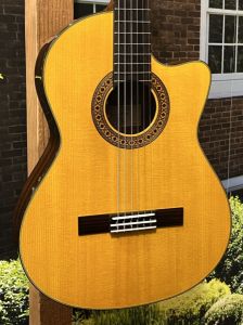 【美品・希少】2003年製 k.yairi 一五一会最上級モデルベーシック 美品・希少】2003年製 k.yairi 一五一会 最上級モデル ベーシック