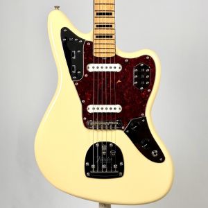 SELVA エレキギター ホワイト　エレキギター SELVA（セルバ）」ブランドのコンセプトの一つである「弾き易さ