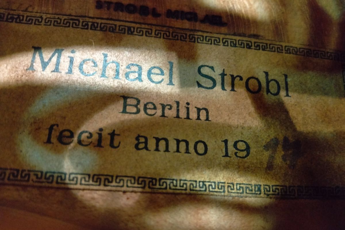 Michael Strobl 1917 Berlin | 【クロサワ楽器店オンラインショップ