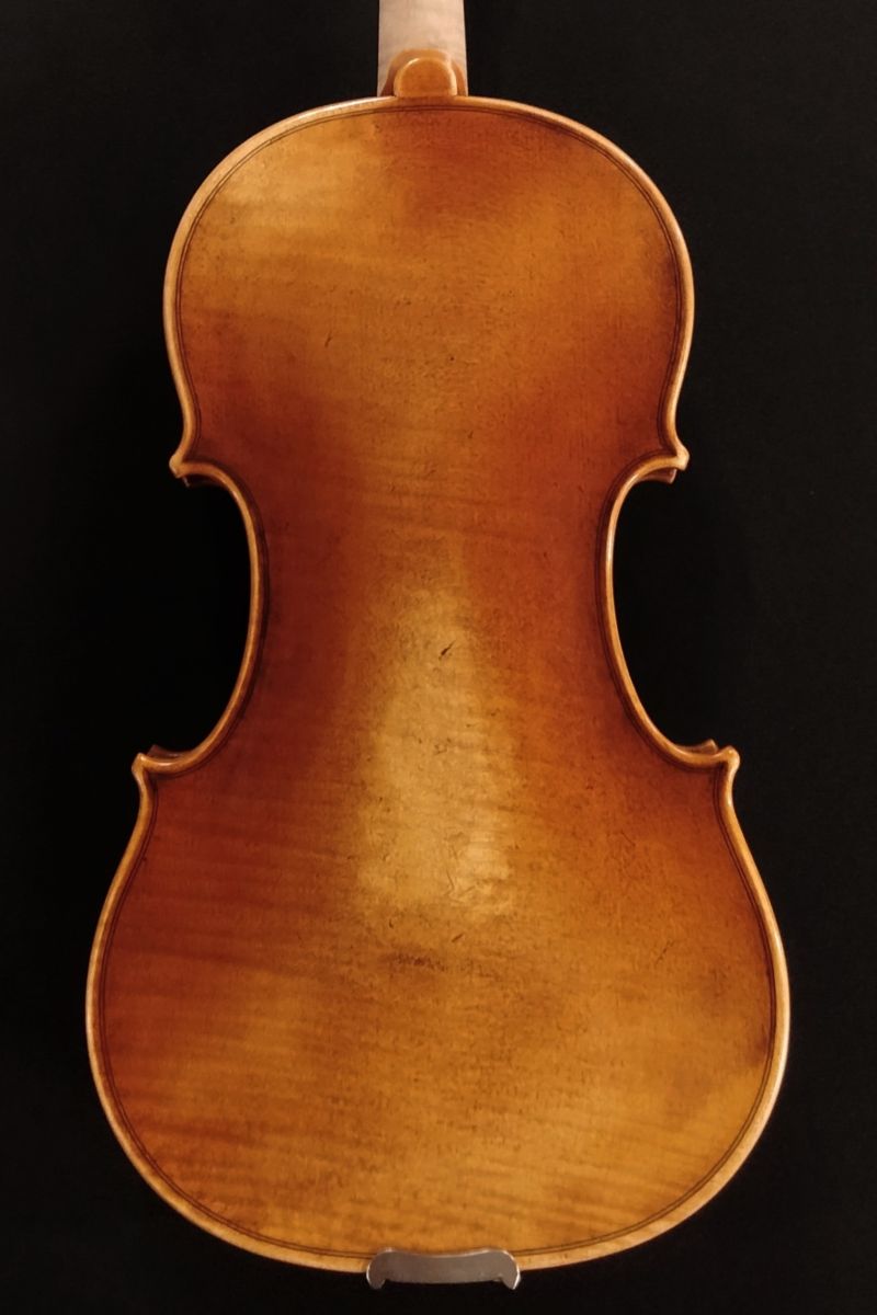 PA803J Artista ‟Guarneri Style