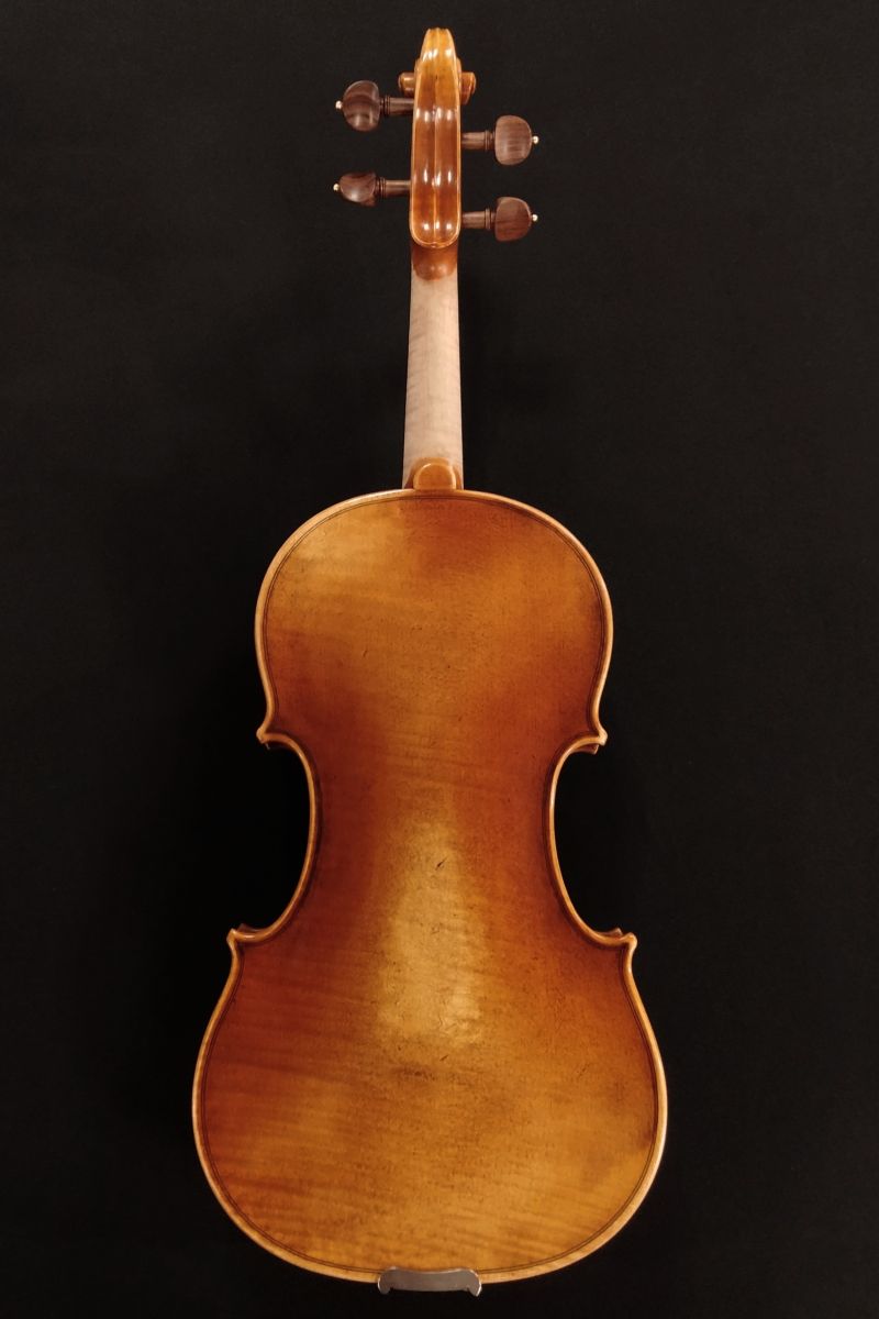 PA803J Artista ‟Guarneri Style