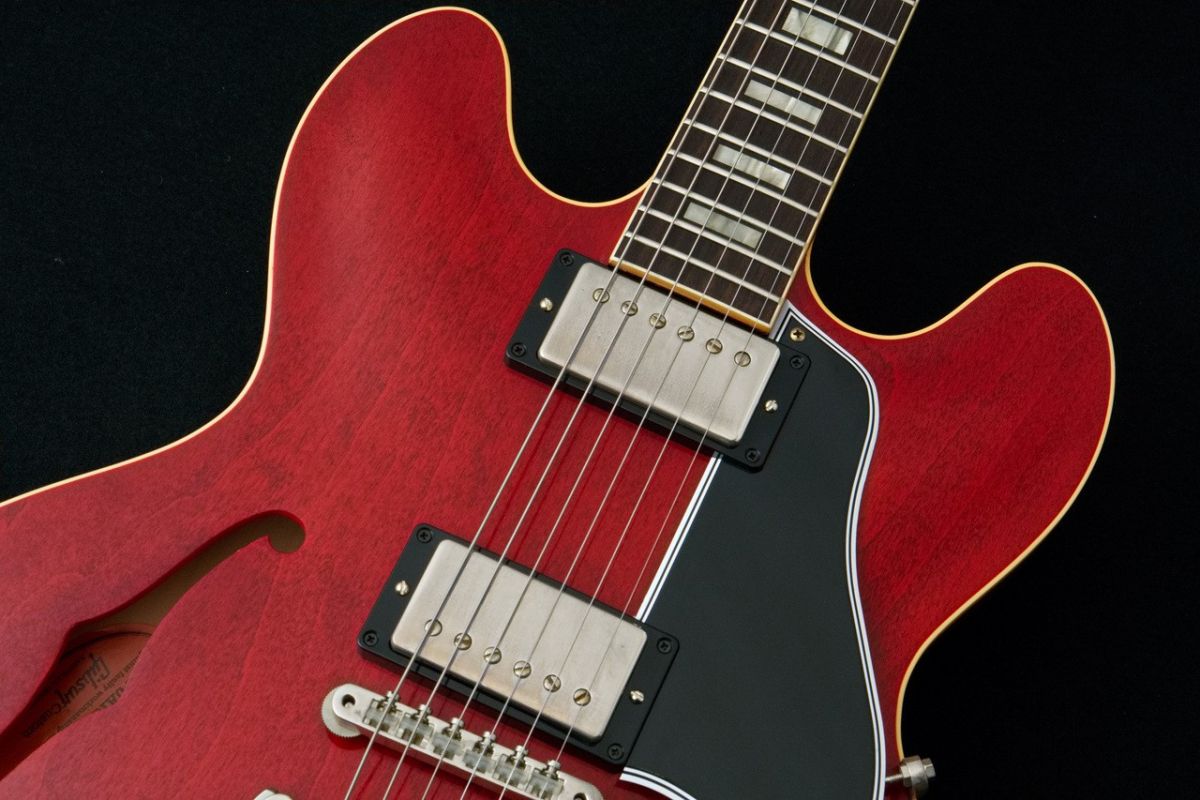 ブルゾン ※akko※様 WEB限定】 【受注生産】 IG3591 1/18 NISSAN Fairlady Z (S30