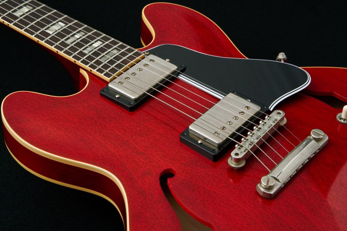 1964 ES-335 Reissue VOS -60s Cherry-【3.42kg】【ギグバック