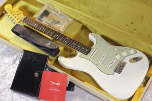 Fender Custom Shop、白 系のエレキギター検索結果一覧 | 【クロサワ