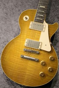 メイプルトップ/マホガニーバック、ハカランダ指板のエレキギター検索