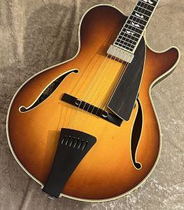 サンバースト 系、2kg ～ 3kgのエレキギター検索結果一覧