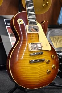 Gibson Custom Shop、サンバースト 系のエレキギター検索結果