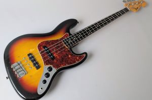 サンバースト 4弦エレキベース Squier Jazz Bass サンバースト 4弦