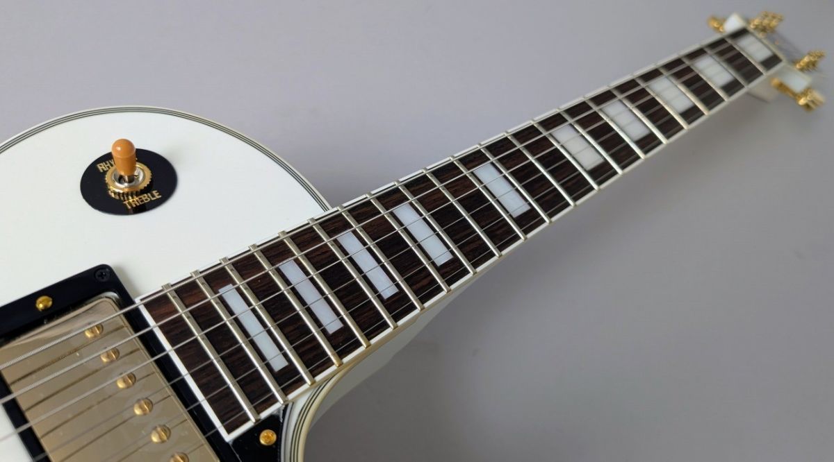 LC162s Snow White | 【クロサワ楽器店オンラインショップ】いい楽器と