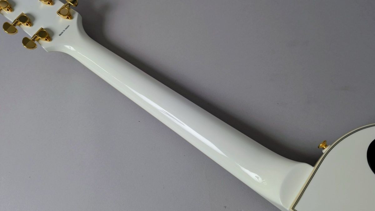 LC162s Snow White | 【クロサワ楽器店オンラインショップ】いい楽器と