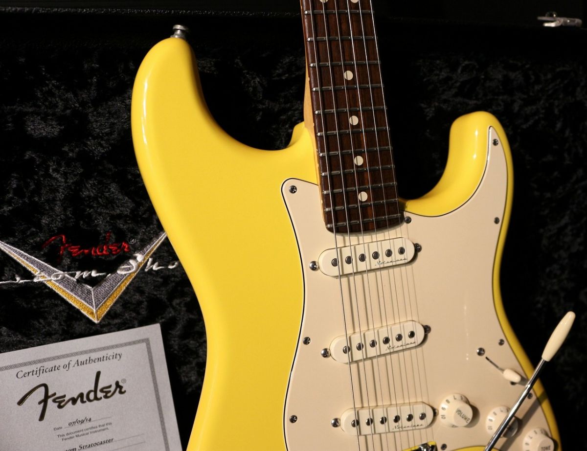 Master Built Custom Stratocaster Jeff Beck Style NOS Graffiti