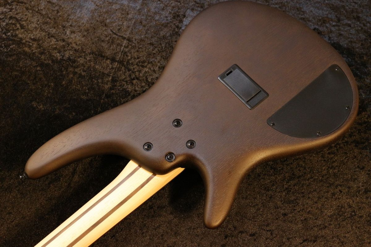 【美品限定色即日発送】 Ibanez SR300EB Walnut Flat Ibanez SR Series 4-String Electric Bass Guitar - Walnut