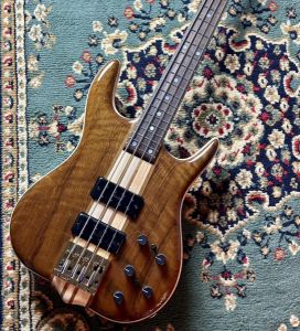 ibanez エレキベース/SR2000/アクティブベース/ スルーネック ibanez エレキベース/SR2000/アクティブベース/ スルーネック