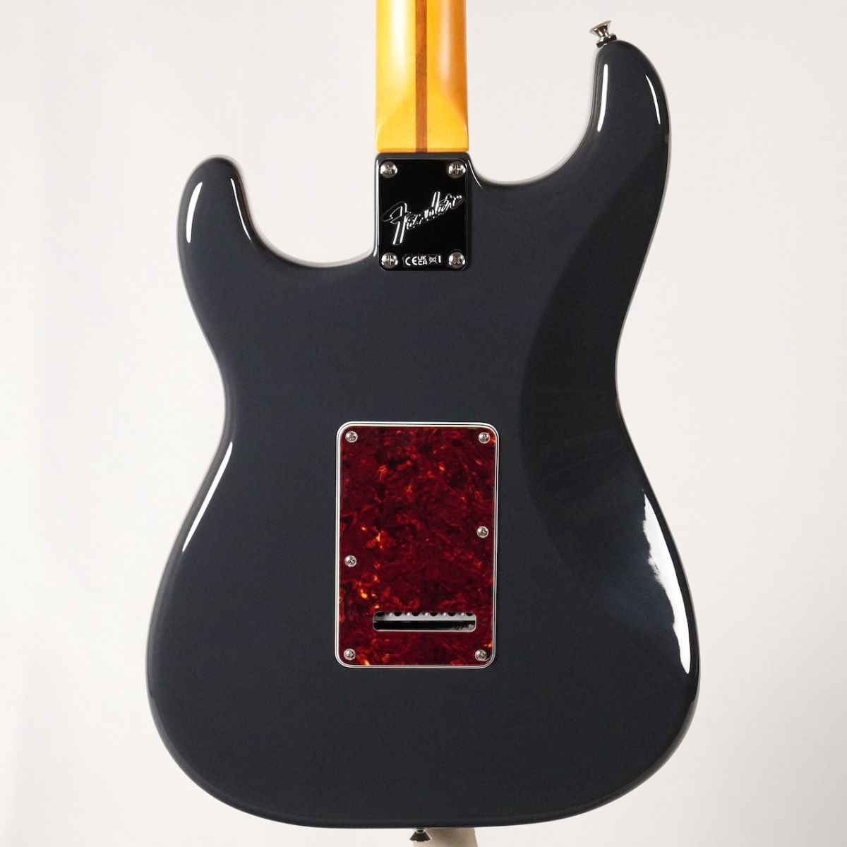 American Professional Classic Stratocaster -Faded Black