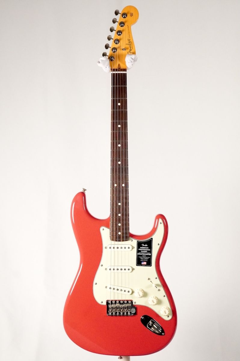 American Professional Classic Stratocaster -Faded Dakota Red