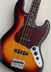 【本日限定】定価40万円ほど 極美品 ブラックスモーカー 5弦 ジャズベース 本日限定】定価40万円ほど 極美品 ブラックスモーカー 5弦