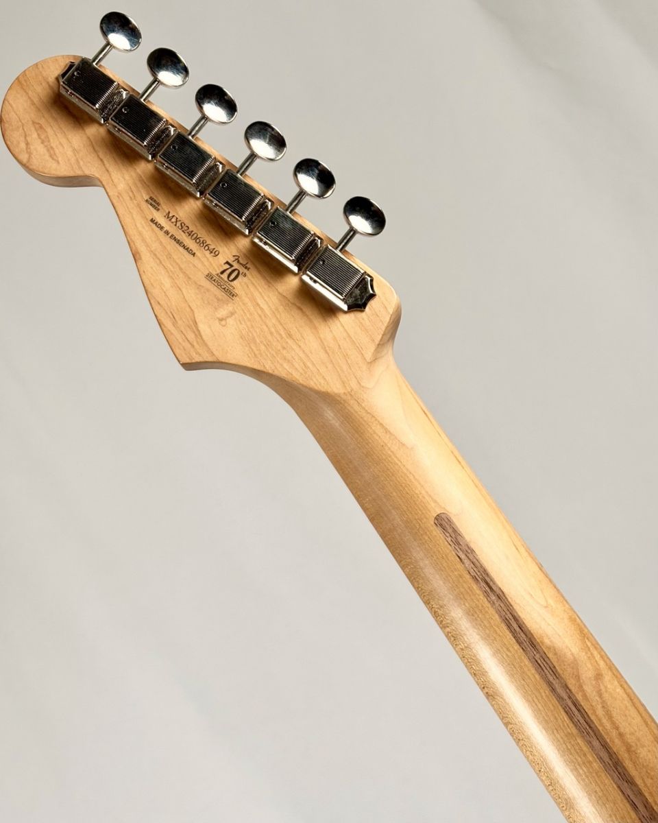 Limited Player II Stratocaster Roasted Maple Neck -Sonic Blue