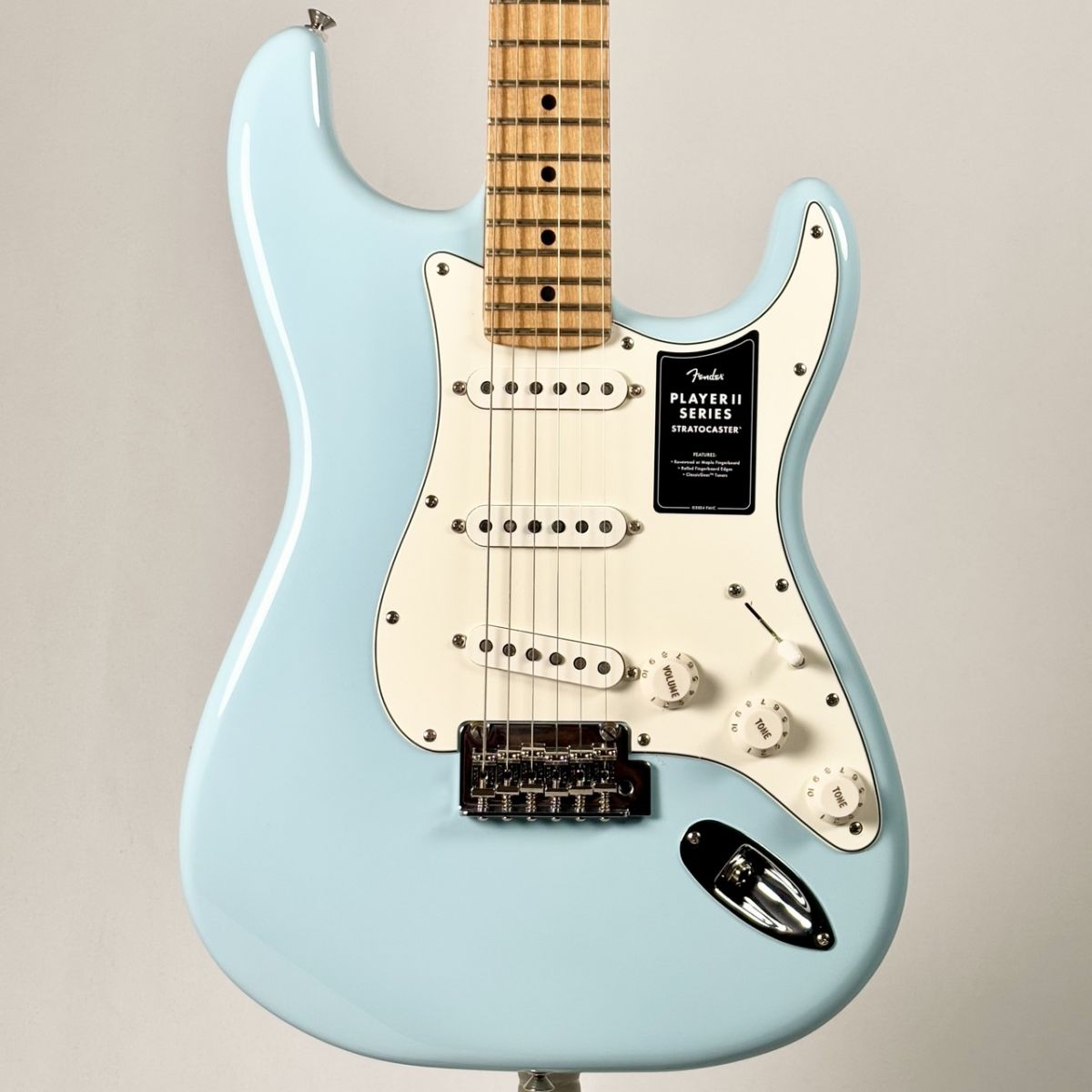 Limited Player II Stratocaster Roasted Maple Neck -Sonic Blue