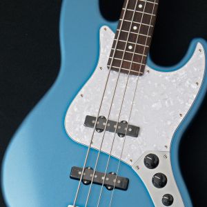 極上美品　ジャズしようぜ！by Fender ジャズバスBusker’ 極上美品 ジャズしようぜ！by Fender ジャズバスBusker's JB