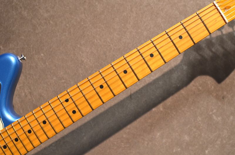 American Professional Classic Jaguar ～Faded Lake Placid Blue