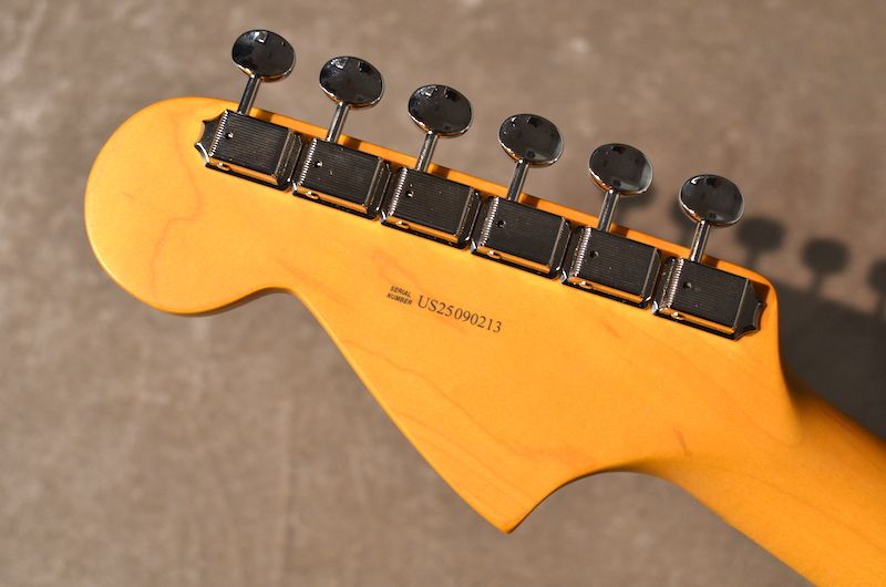 ケージロー　FENDER American American Professional Classic Jaguar ～Faded Lake Placid Blue