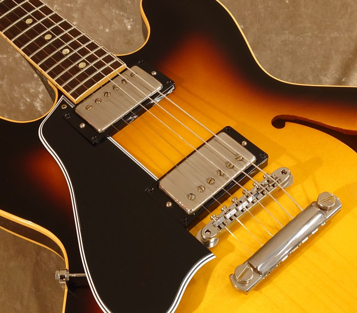 1959 ES-335TD Vintage Burst VOS Lefty snA950290 | 【クロサワ楽器店