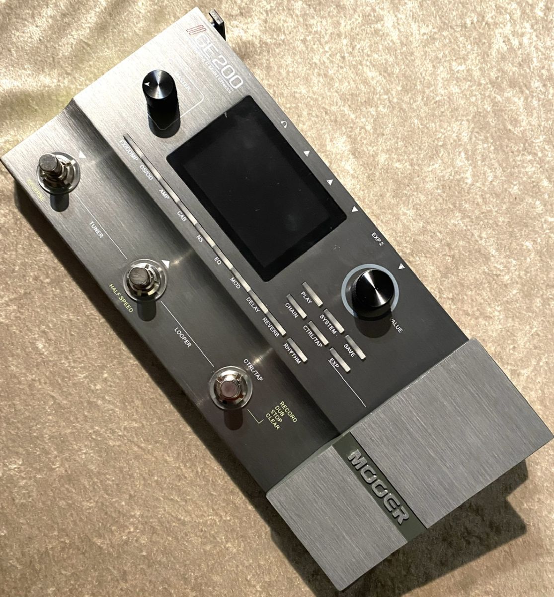 MOOER GE200 マルチエフェクター MOOER GE200 マルチエフェクター