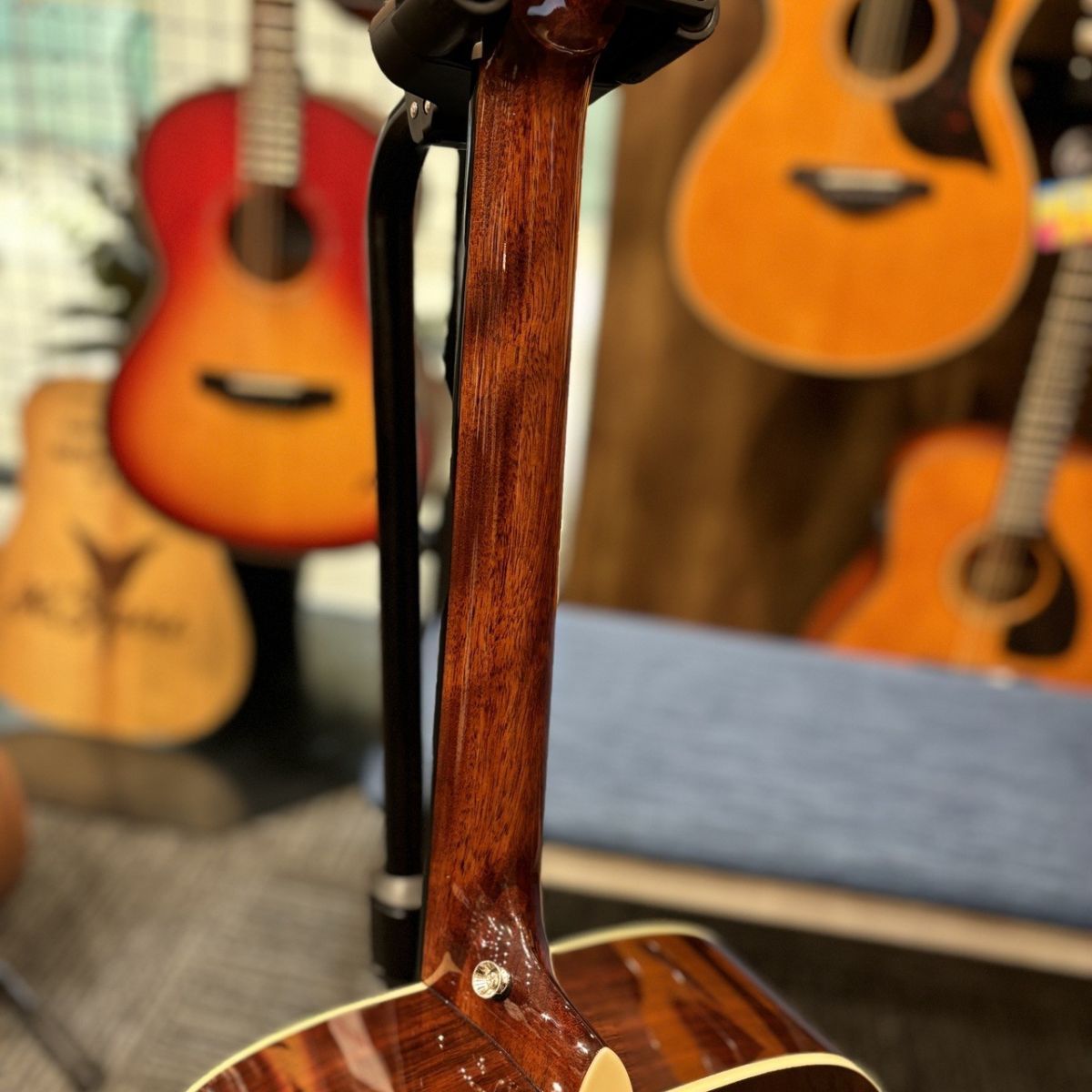 stafford SF-4D BS | 【クロサワ楽器店オンラインショップ】いい楽器と