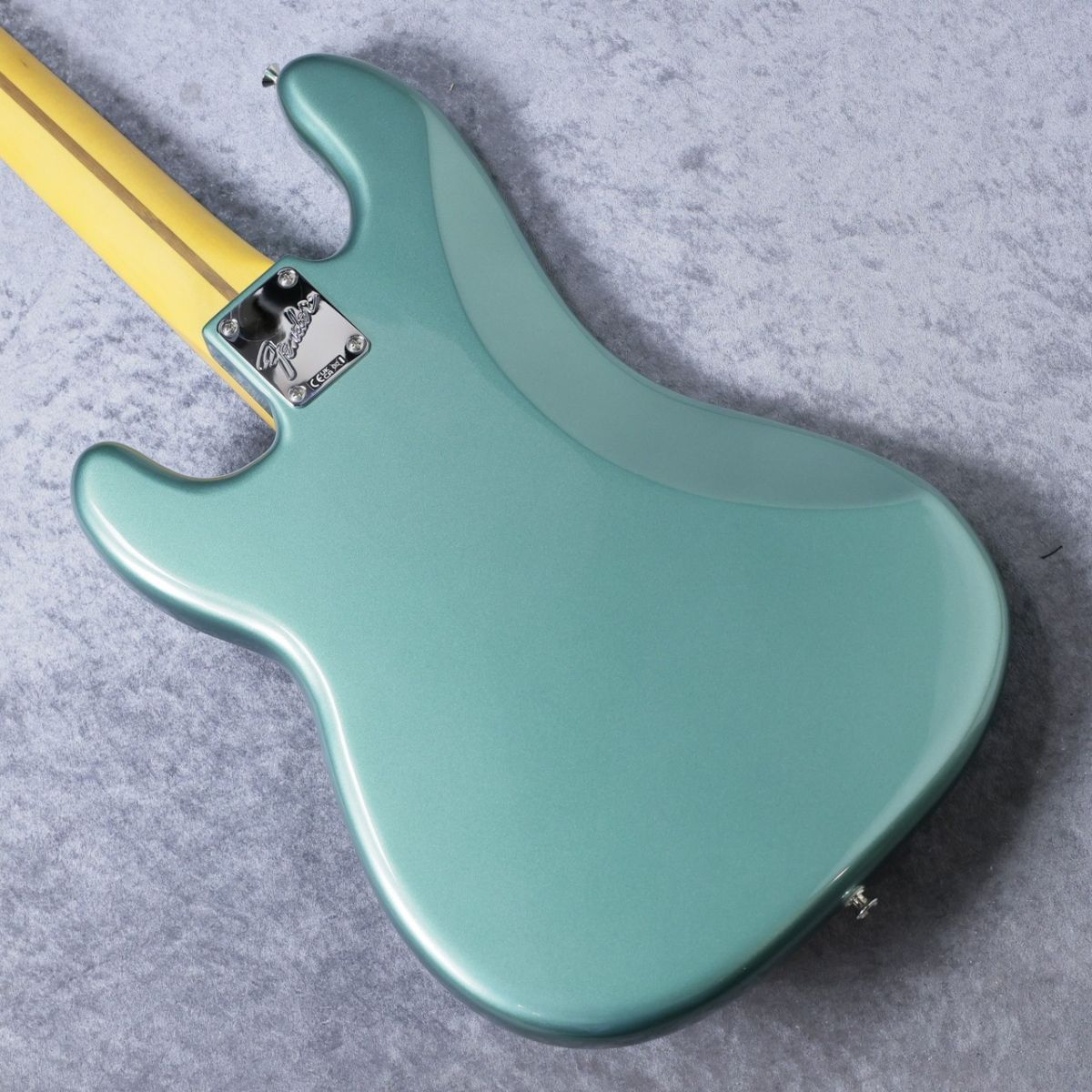 American Professional Classic Precision Bass - 3 Color Sunburst