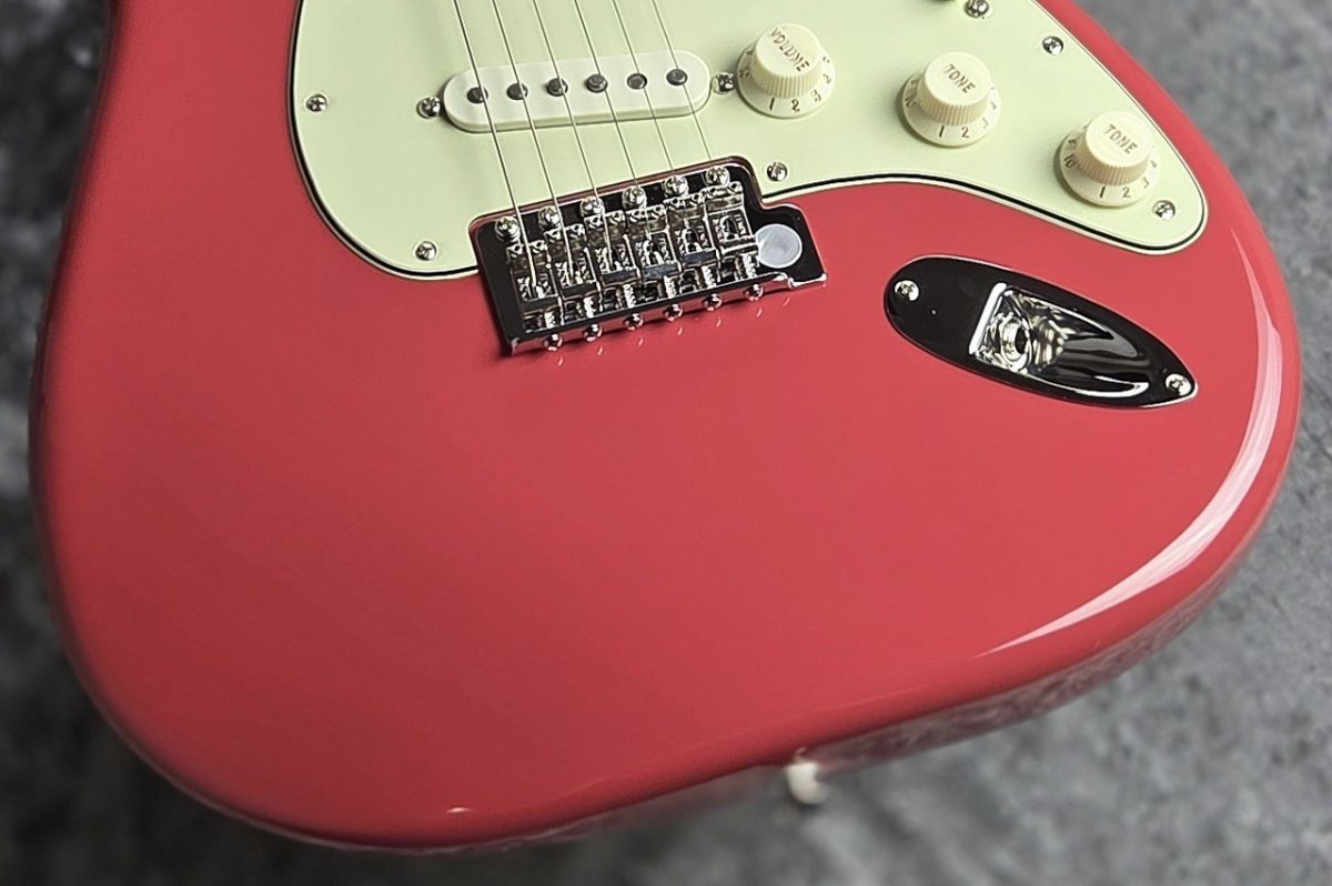 ストラトキャスター ダコタレッド アリア proⅡ ストラトキャスター