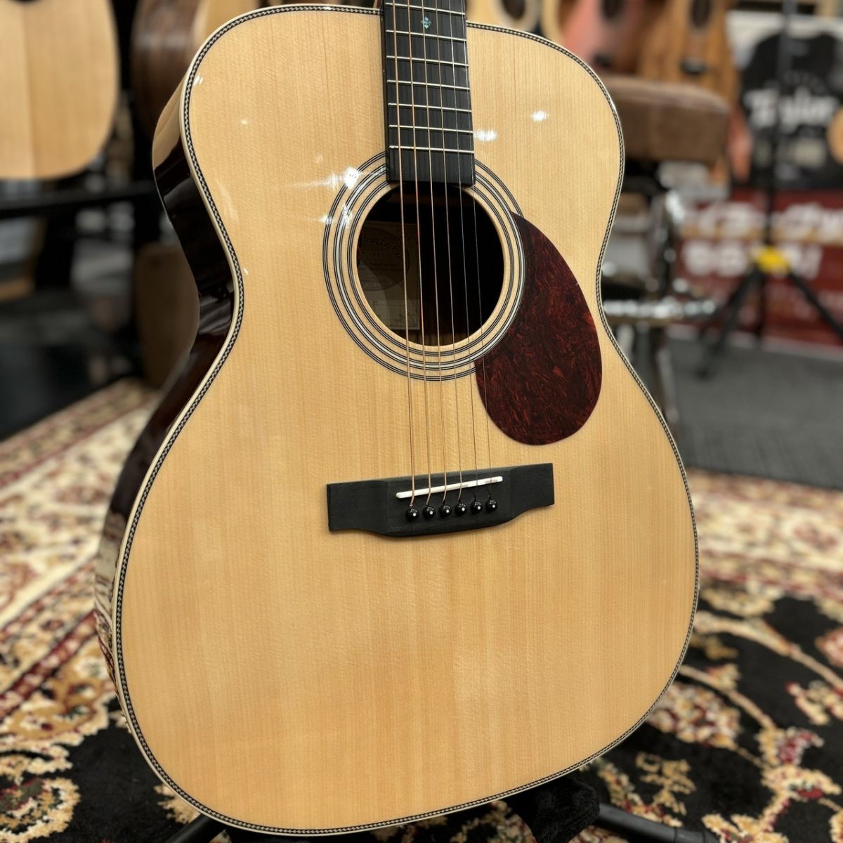 stafford SF-4F NAT | 【クロサワ楽器店オンラインショップ】いい楽器