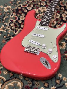 Fender CS Stratocaster 59 LTD 2020 値下げ可 Fender CS Stratocaster 59 LTD 2020 値下げ可 Fender CS