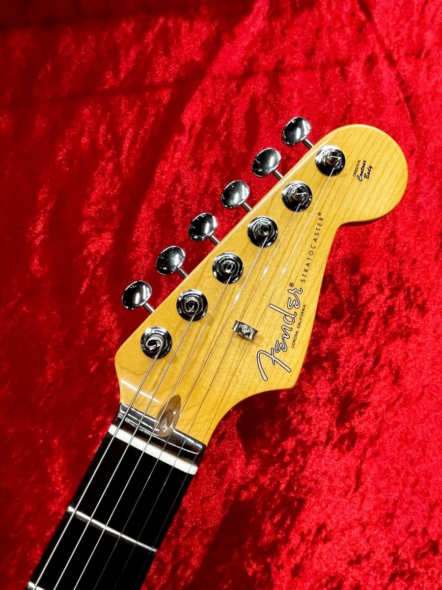 American Professional Classic Stratocaster -Faded Black