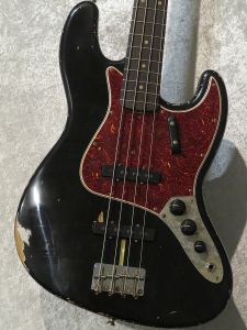 アップライトエレキベース 4弦 黒 ギア式ペグ アップライトエレキベース 4弦 黒 ギア式ペグ Amazon.co.jp