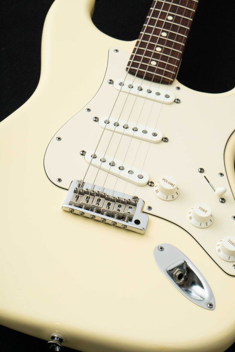 American Standard Stratocaster Olympic White | 【クロサワ楽器店