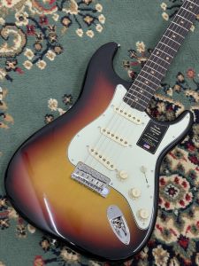 Fender Fender American Vintage II 1961 Stratocaster RW -3-Color Sunburst- #V2552131 【3.66kg】