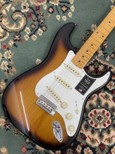 Fender American Vintage II 1957 Stratocaster MN  -2-Color Sunburst- V2553185 【3.52kg】