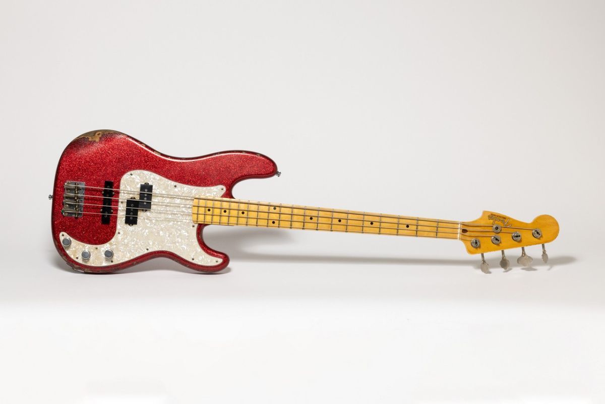 Limited Edition Masterbuilt J Precision Bass PJ King's Red Sparkle