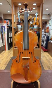 エーリッヒ・グリューナート サイン入り 1977年製、フルサイズ（4／4