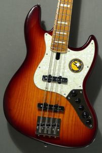 Sire V8-4st / Tabacco Sunburst 【#2N25370822】【4.69kg】