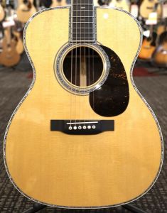 Martin、000 タイプのアコースティックギター検索結果一覧